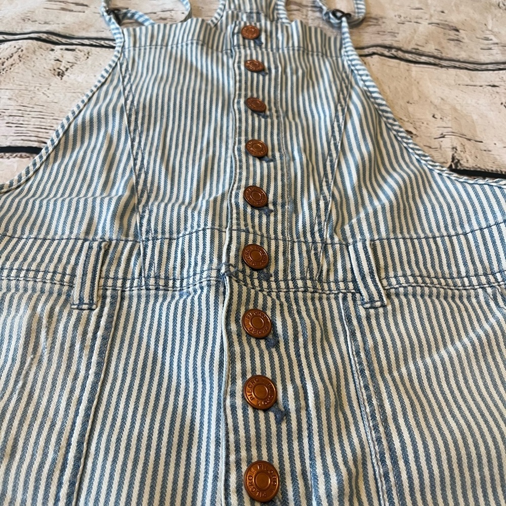 Anthro Pilcro Railroad Striped Button Front Everyday Short Overalls Sz 29 - Picture 3 of 11
